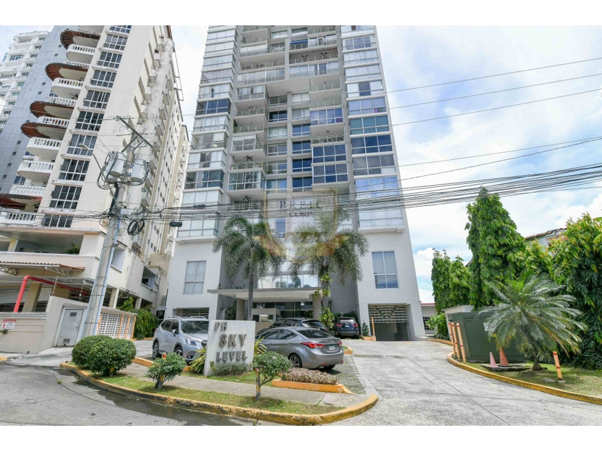 Apartamento en Hato Pintado – PH Sky Level